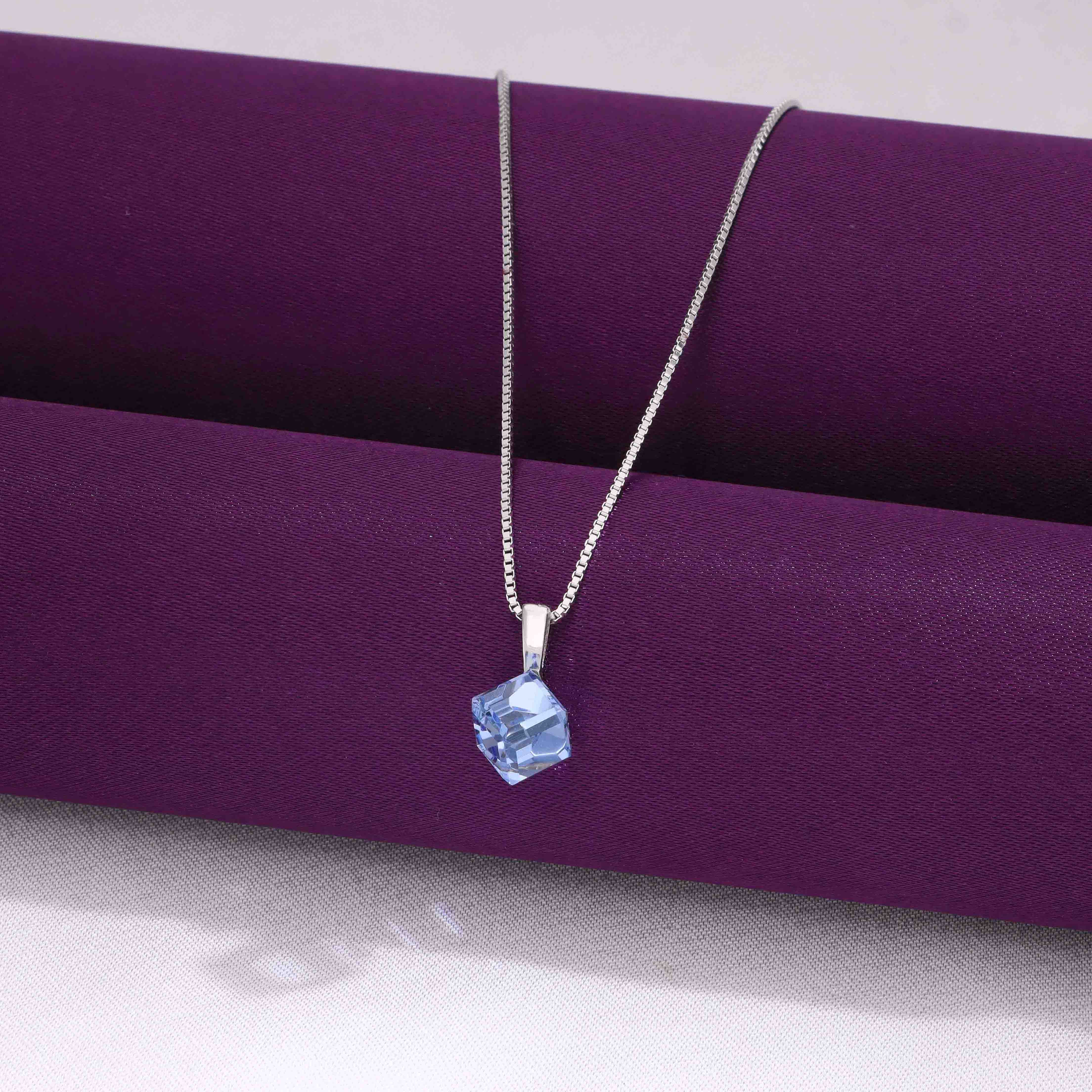 Shiny Blue Crystal Casual Silver Necklace - Image 6
